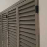 Fijos y puertas con louver y rejillas